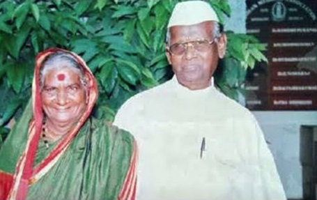 ಮುಖ್ಯ ಲೇಖನ - ಡಾ.ವಿಜಯಲಕ್ಷ್ಮಿ ದೇಶಮನೆ